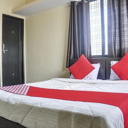 Hotel O Infinity Inn Nagpur Esterno foto