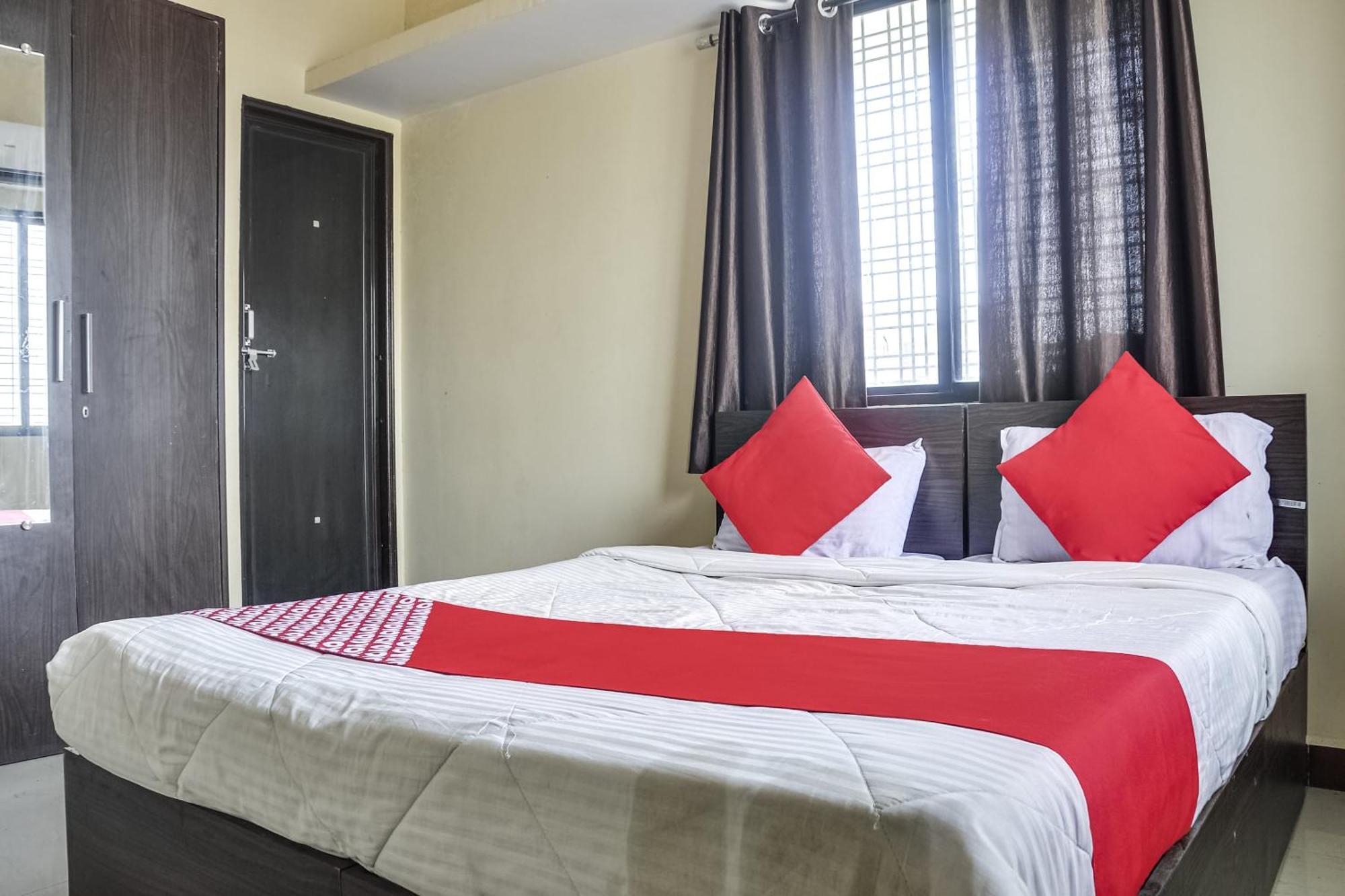Hotel O Infinity Inn Nagpur Esterno foto