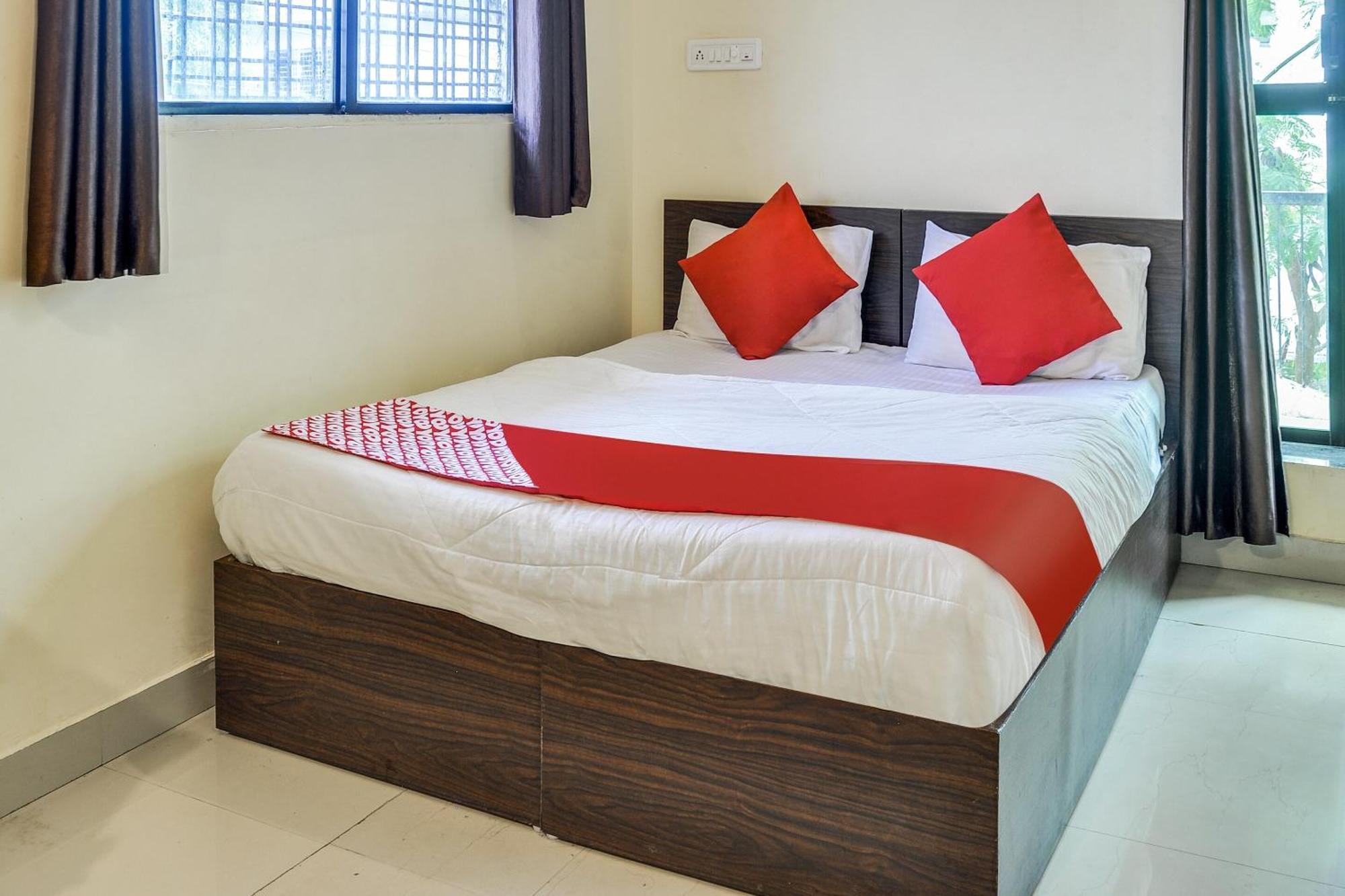 Hotel O Infinity Inn Nagpur Esterno foto