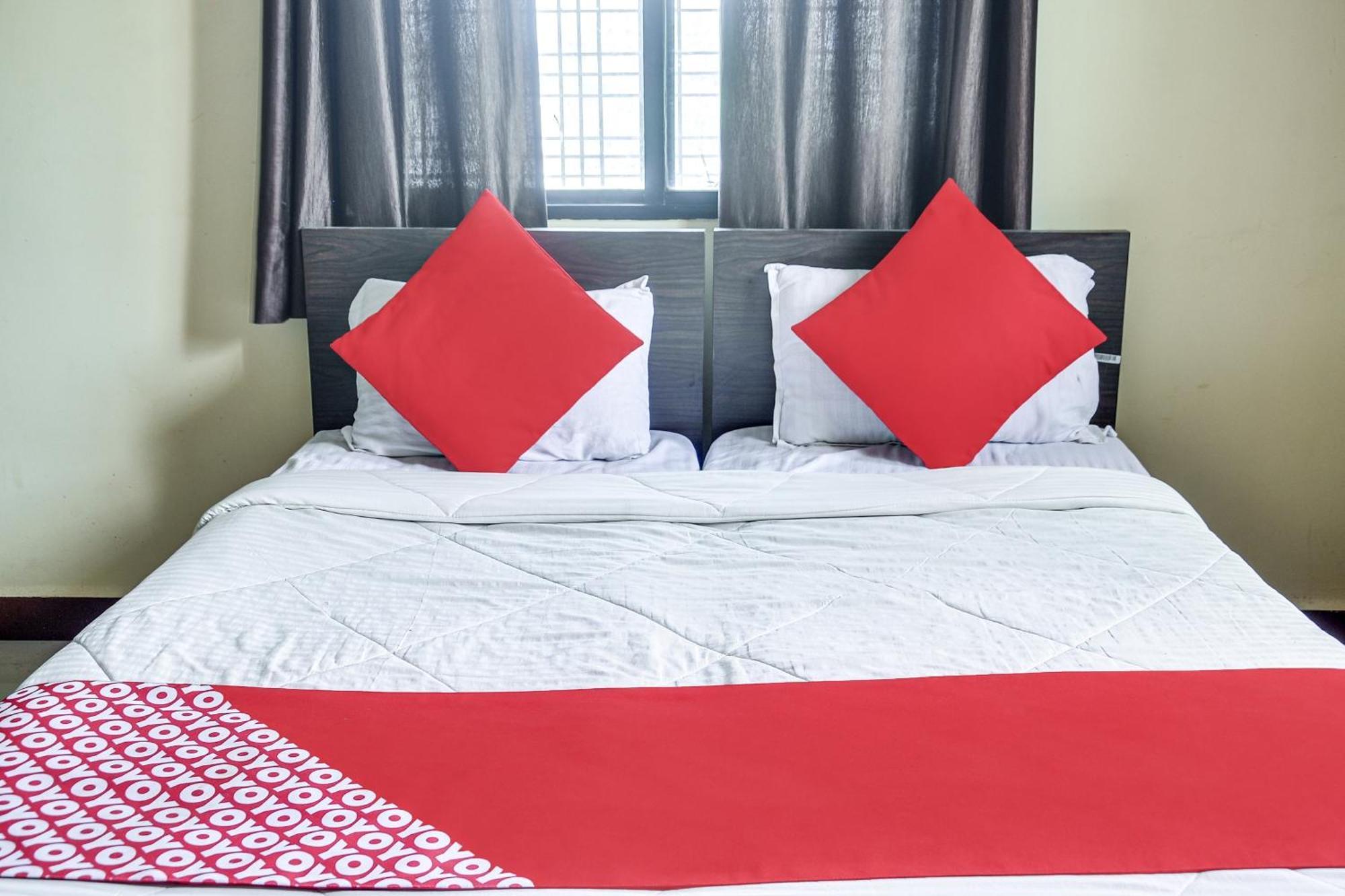 Hotel O Infinity Inn Nagpur Esterno foto